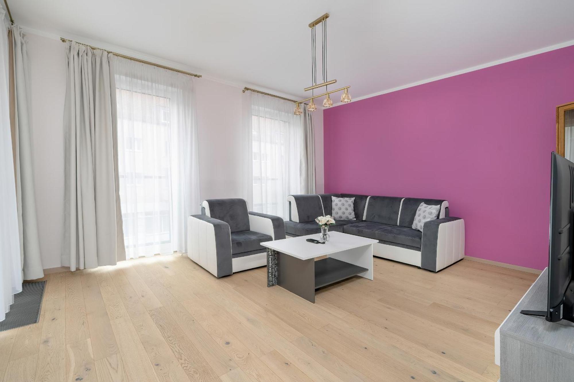 Apartment With Balcony And Free Parking In Poznan By Noclegi Renters エクステリア 写真